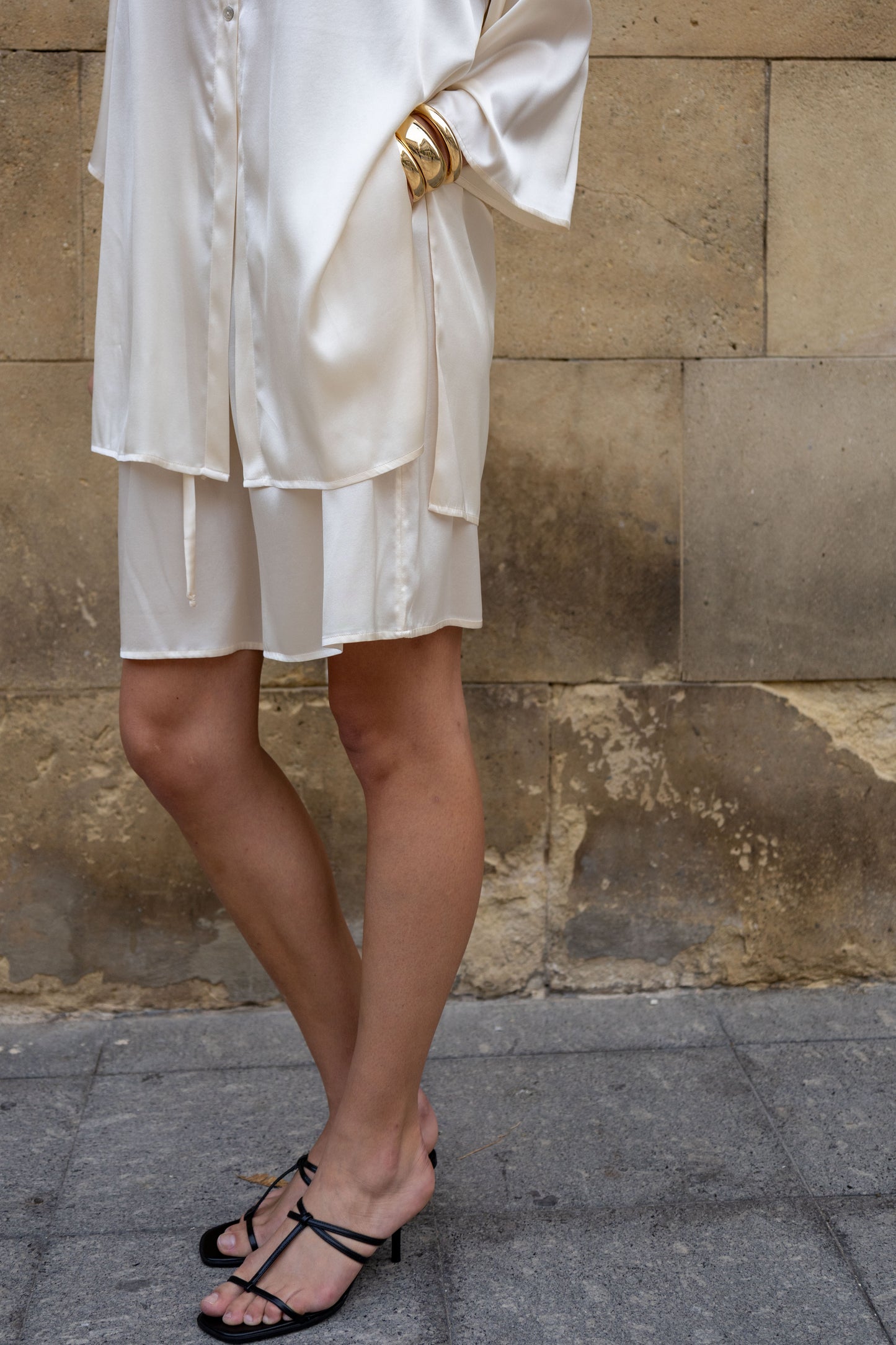 Suit, shirt and shorts, 100% Italian silk, milky white