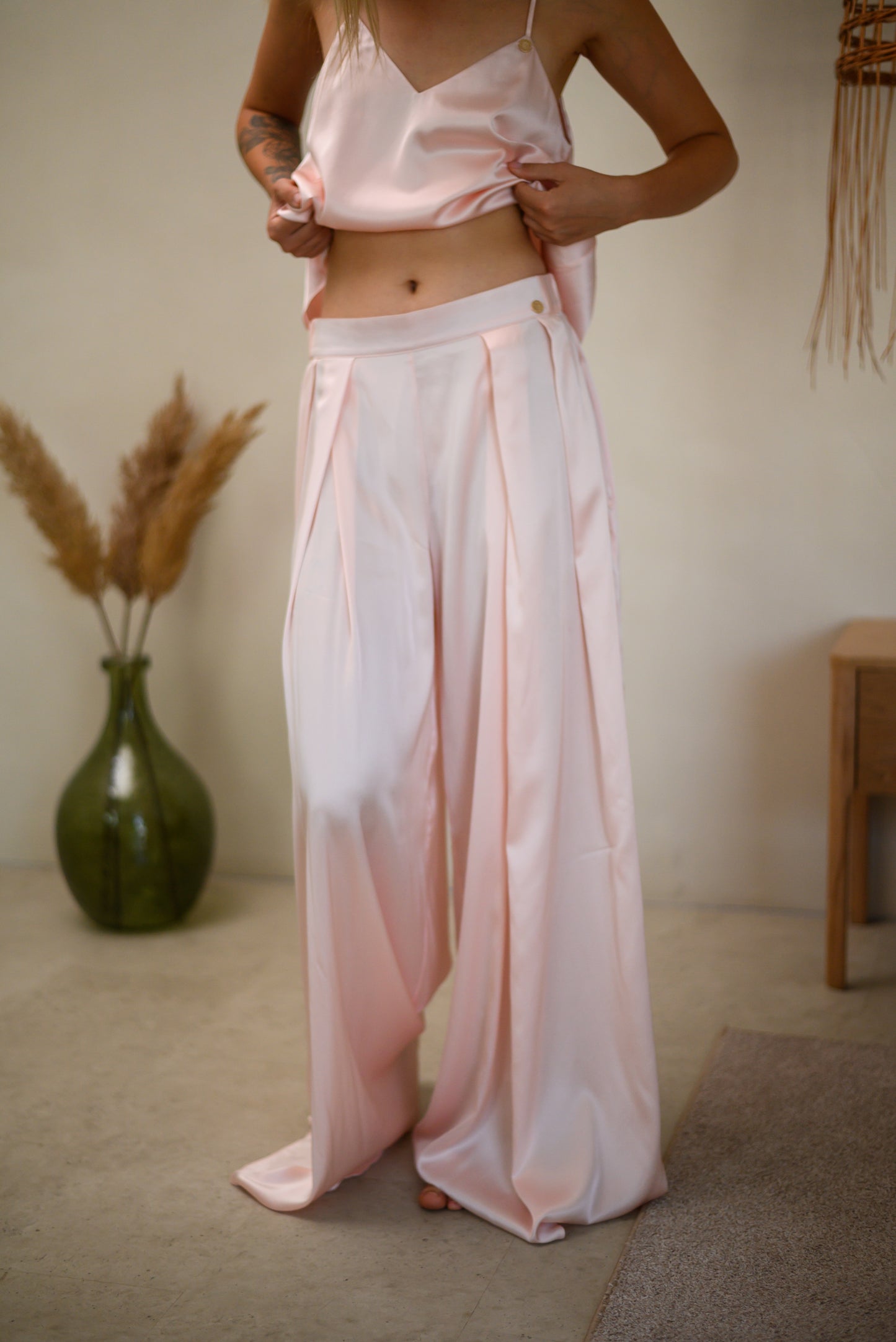 Three-piece suit “Bohemia” made of 100% Italian silk, pink