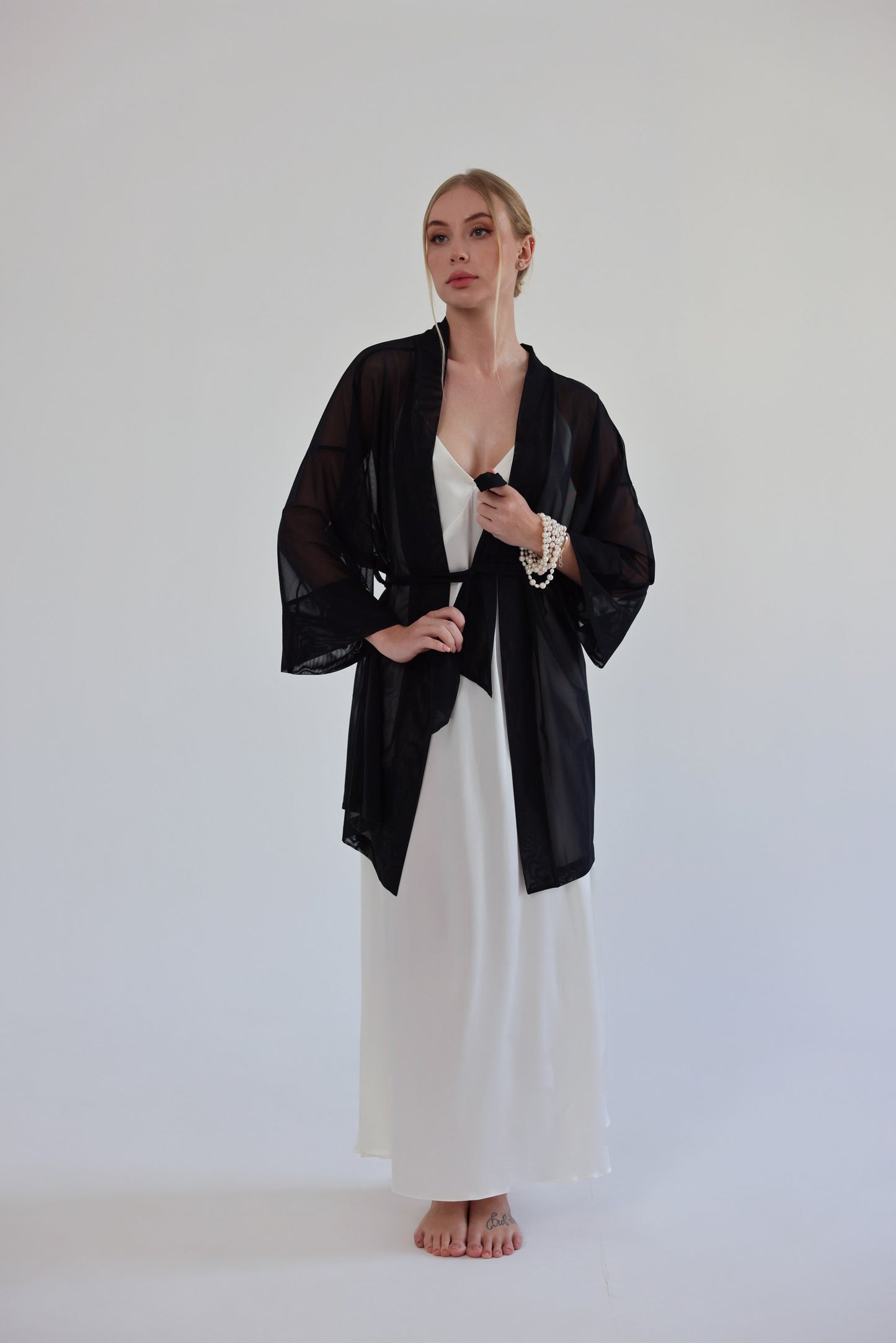 Kimono accessory, shortened, translucent elastic mesh
