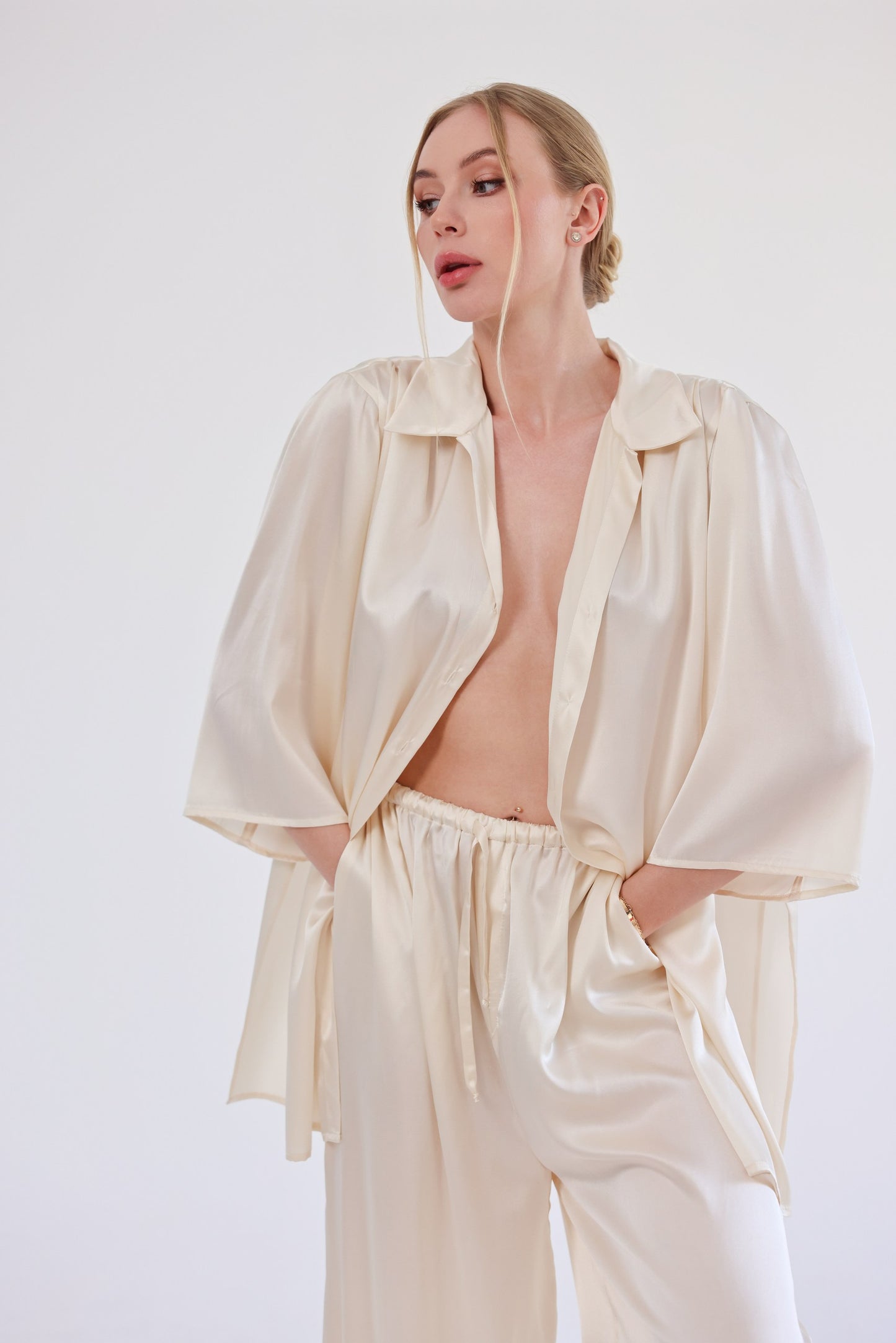 Комплект з шовку oversize set, сорочка та брюки, молочний