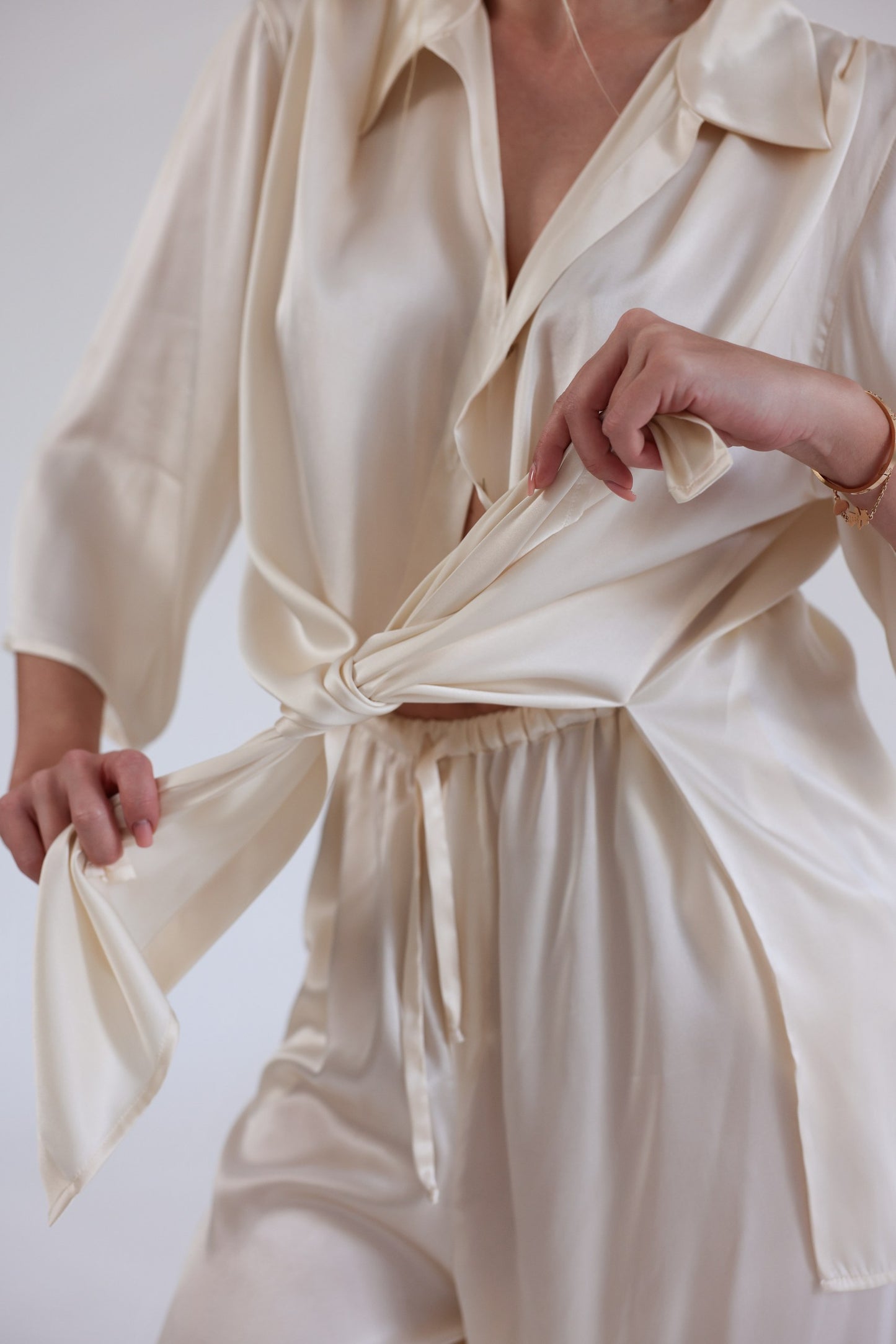 Комплект з шовку oversize set, сорочка та брюки, молочний