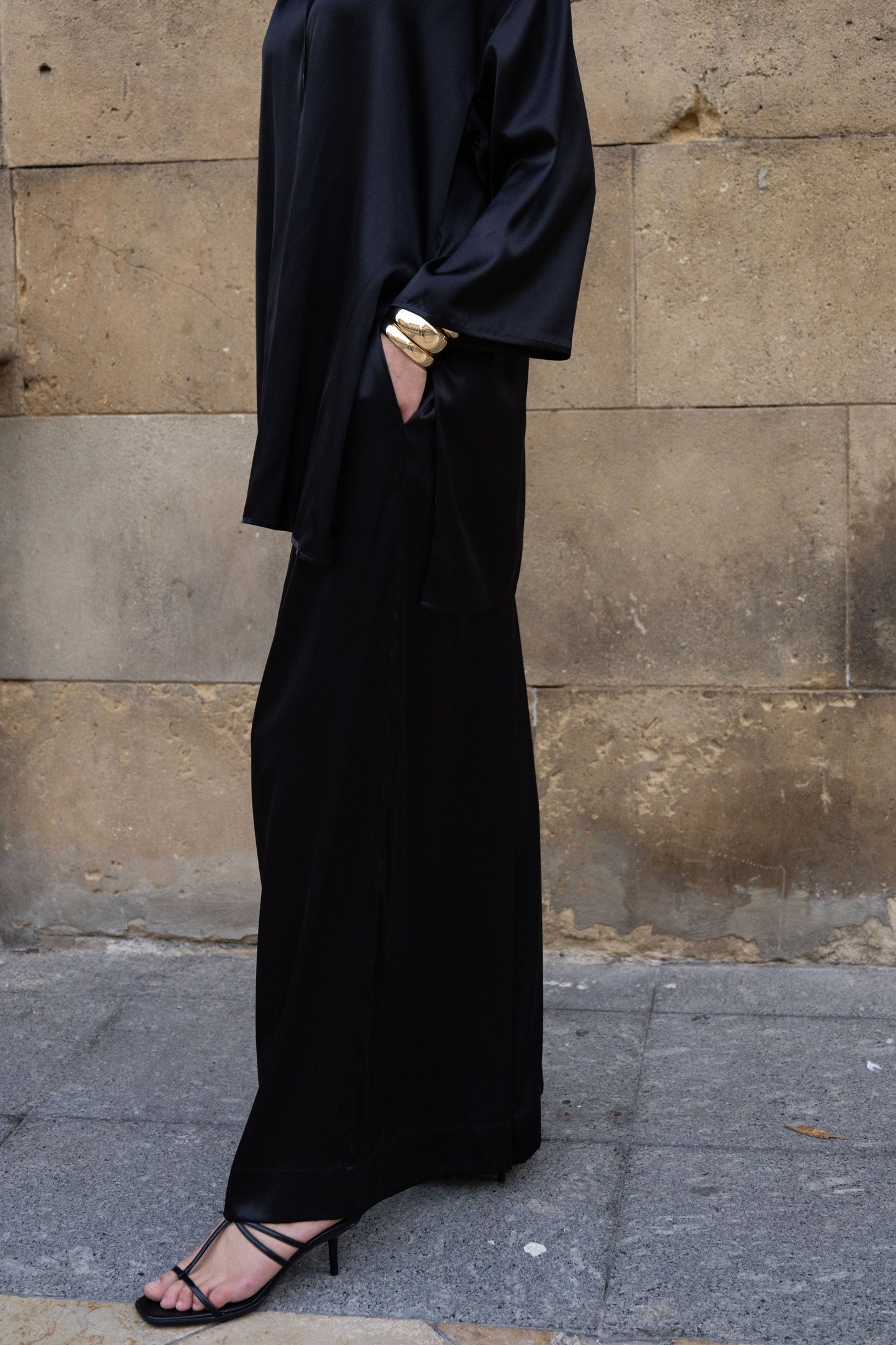 Suit, shirt and trousers, 100% silk, black