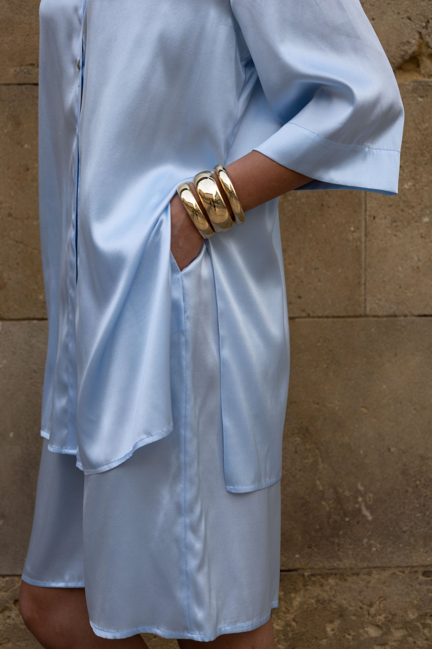 Suit, shirt and shorts, 100% Italian silk, blue