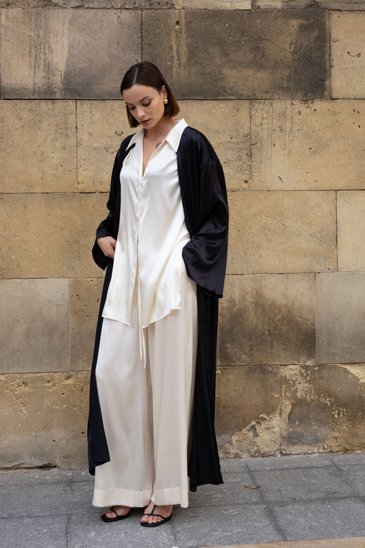 Suit, shirt and trousers, 100% silk, milky