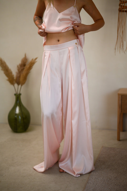 Bohema palace trousers made of 100% silk, loose-fitting with pockets, pink
