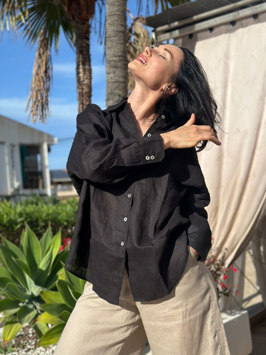 Women's linen 100% shirt in black